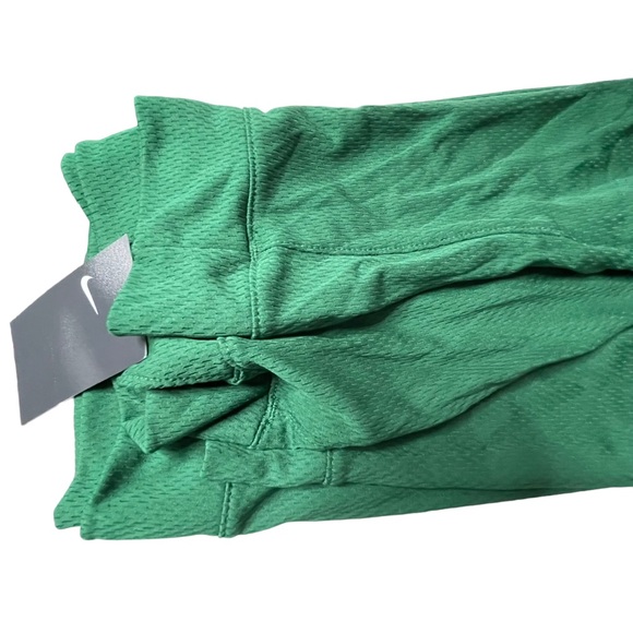 Nike women’s Athletic LS Tops size large - Picture 9 of 11